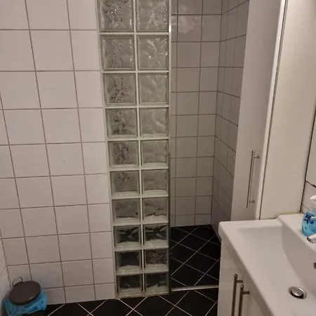 Near City, 7 Min From The Airport, Free Parking Apartment